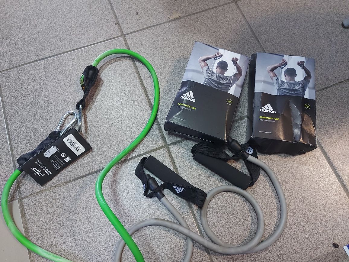 Тренажер Adidas Resistance Band, рівень 1