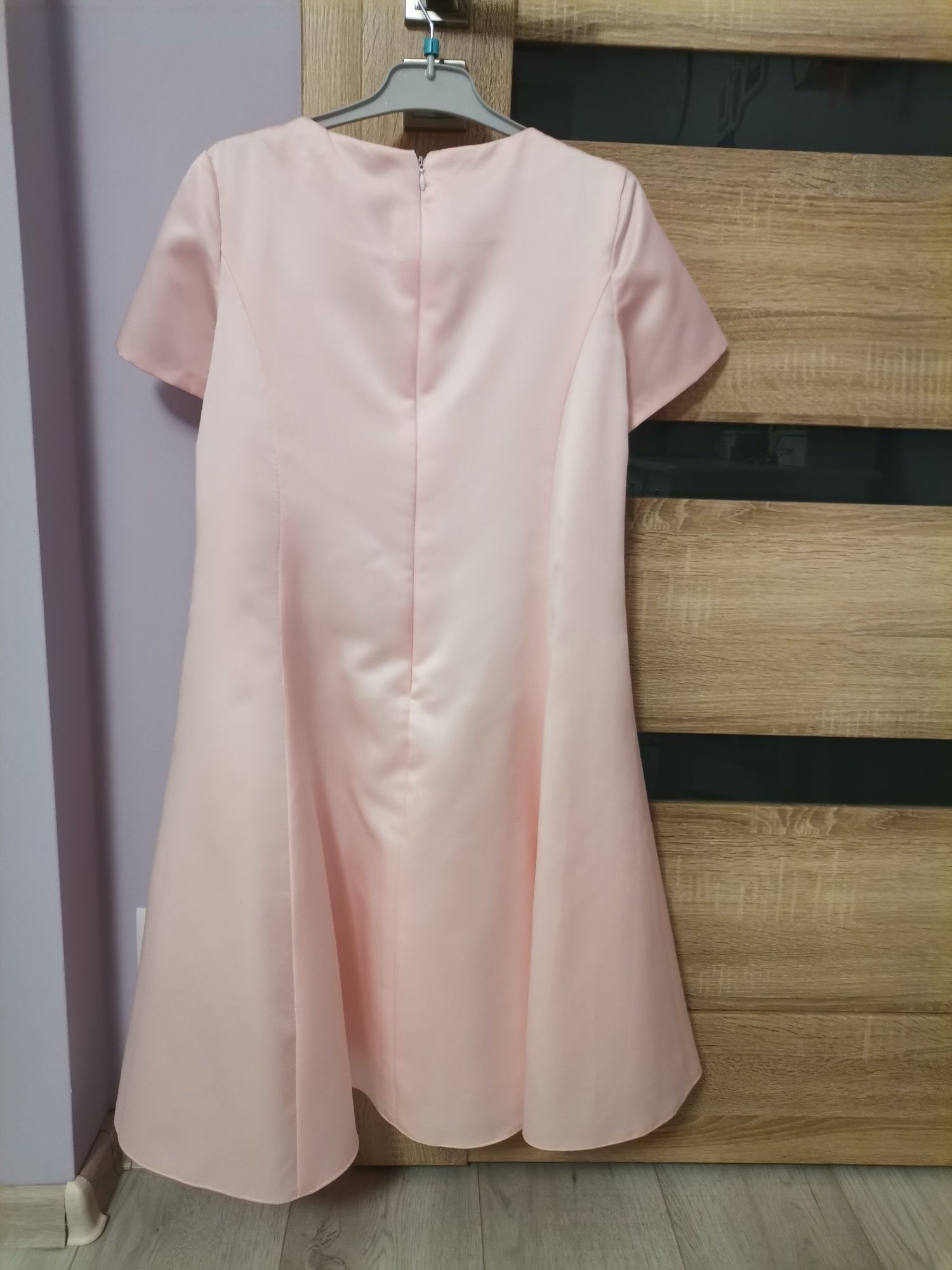 Sukienka elegancka