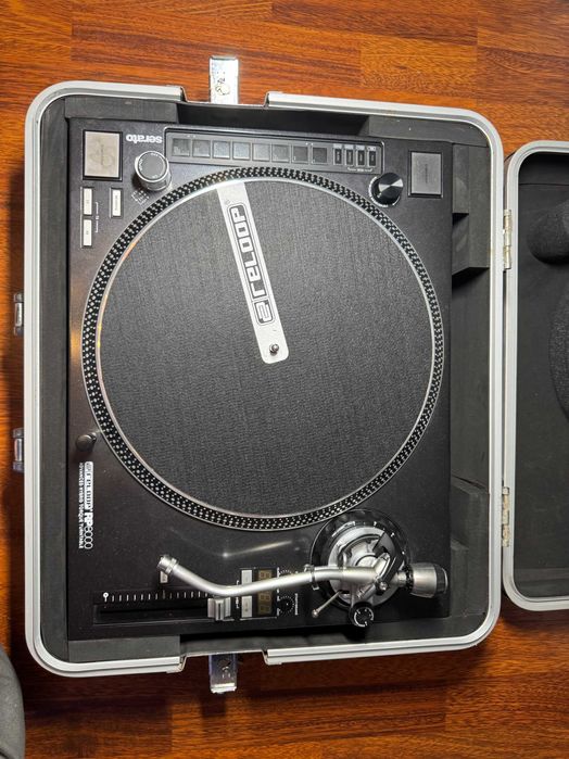 Gramofon Reloop RP8000