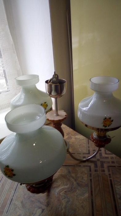 ЛЮСТРА из 3-х плафонов. Отличное состояние (вigмiнне)