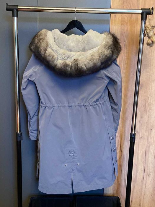 Жіноча Парка з натуральним хутром (Розмір XL)