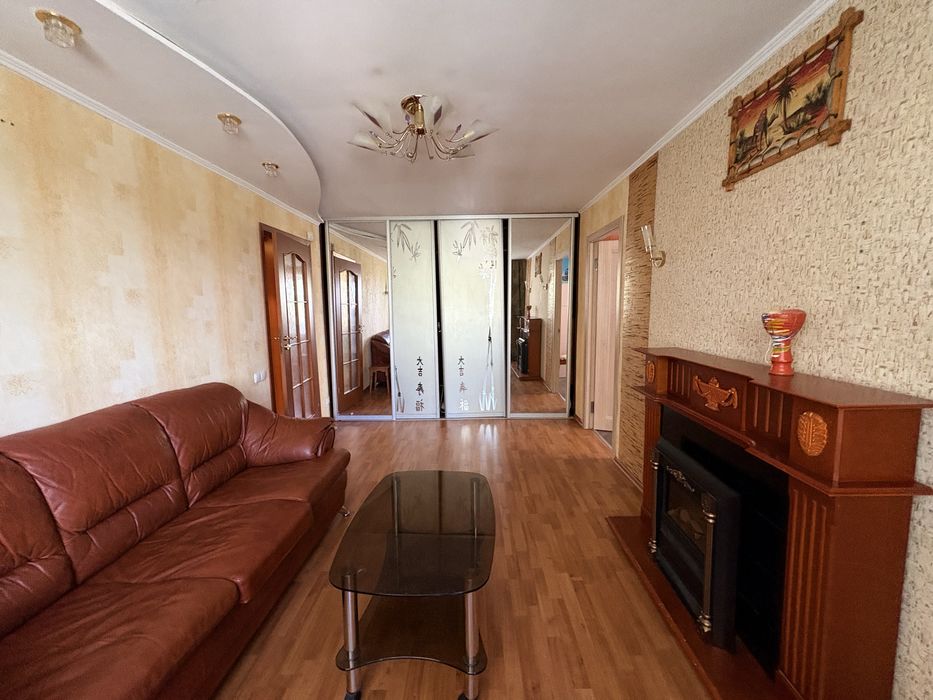 Продаж 2к квартира 45 м2 пр-т Наукі 39А м 23 Серпня