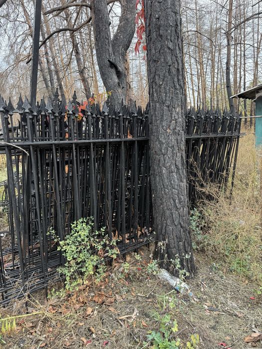 Продам кованый забор и решетки на окна.