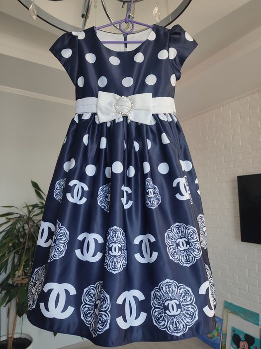 Шикарна дитяча сукня Chanel 128, 134, 140