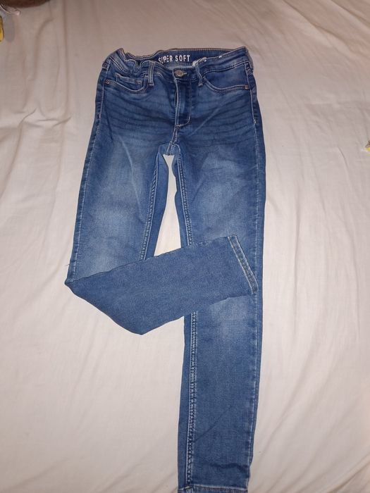 Spodnie jeans dla dziewczynki
