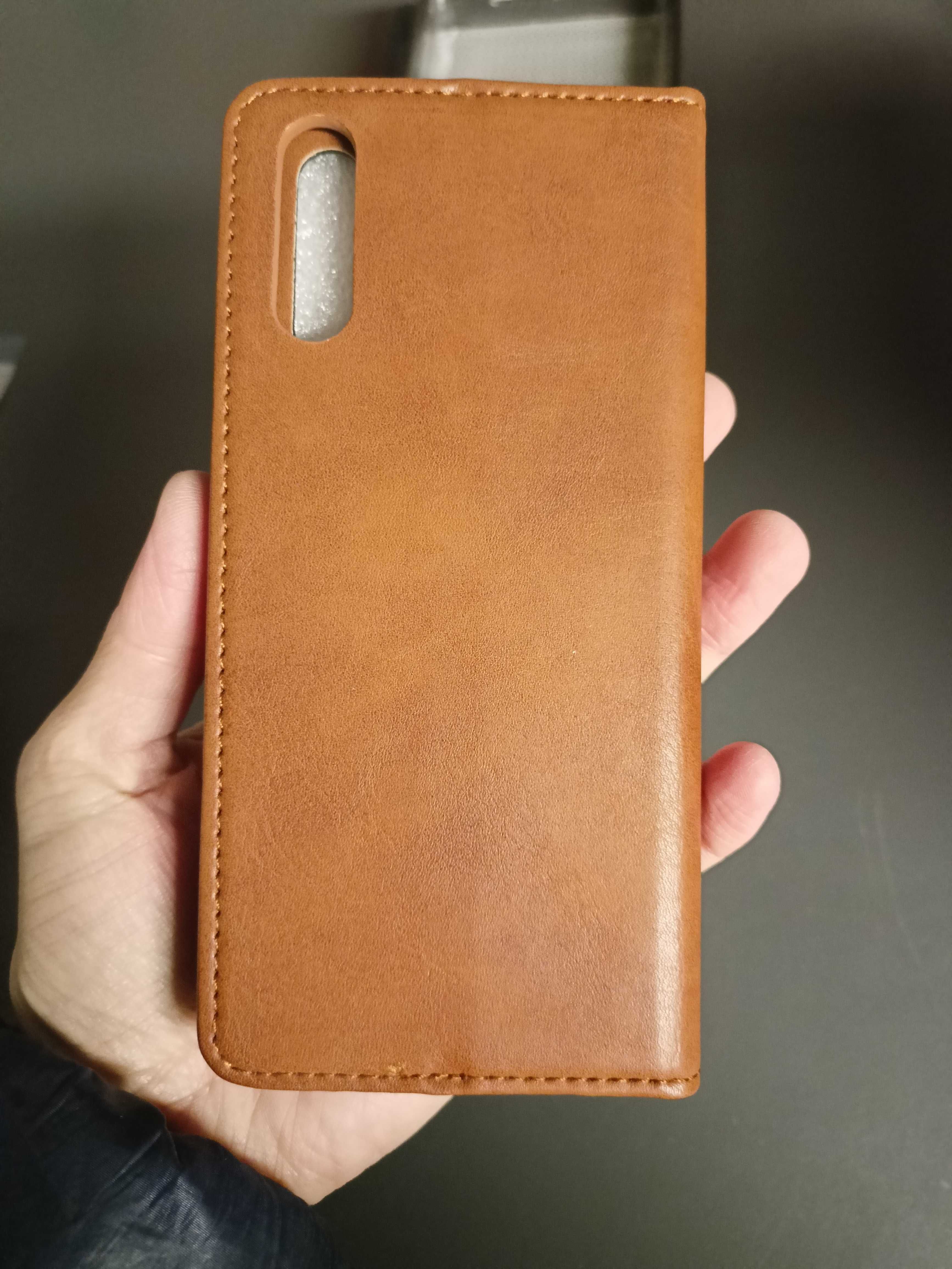 Skórzane etui kabura huawei p20