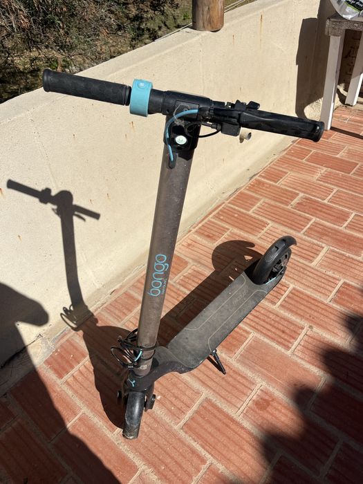 Trotinete Cecotec Bongo.