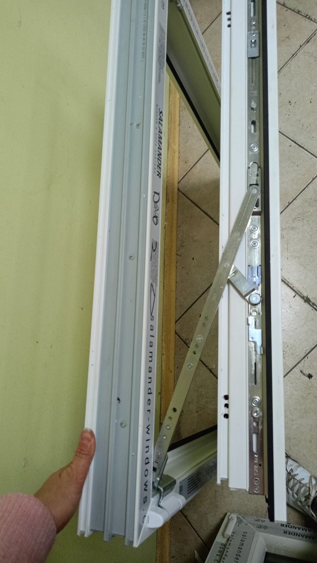 Okno 800 x 800 nowe pcv