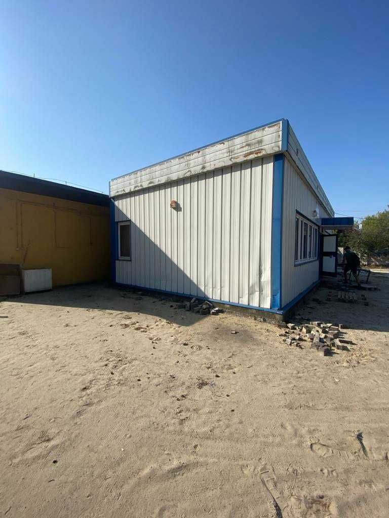 Pawilon biurowo mieszkalny. Powierzchnia 75 m2.