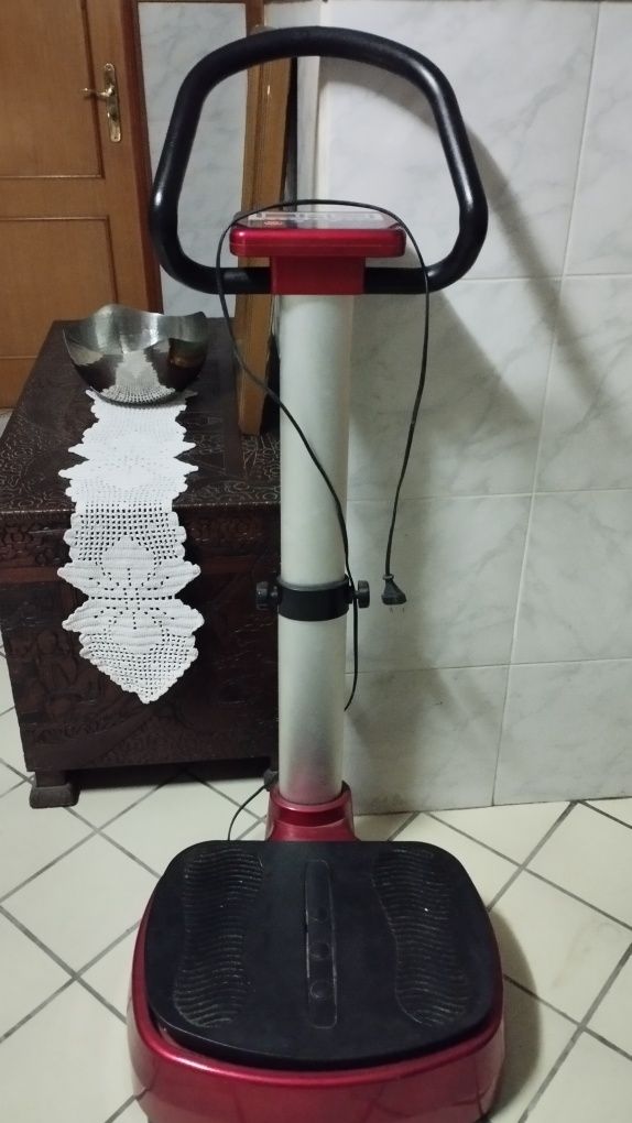 Plataforma vibratória oscilante