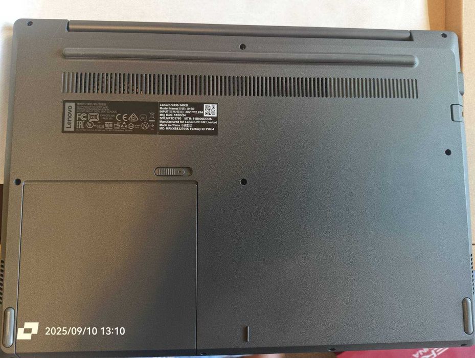 Lenovo V330-14IKB. Хороший ноутбук у чудовому стані