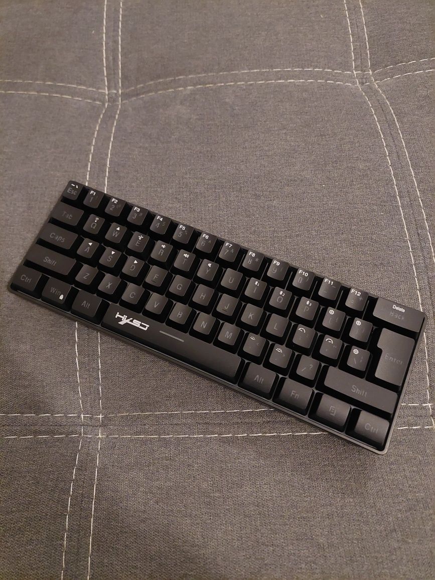 Teclado 61 Keys RGB