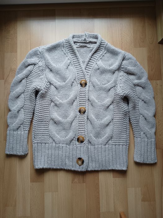 Sweter damski bardzo ciepły, mięciutki, wygodny jasny beż
