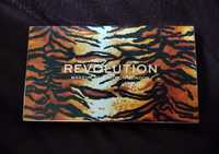 Палетка тіней makeup revolution wild animal palette