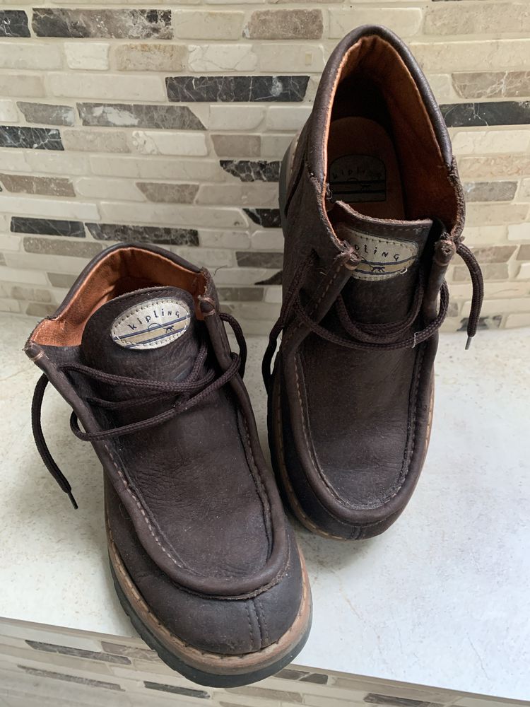 Włoskie skórzane buty 35