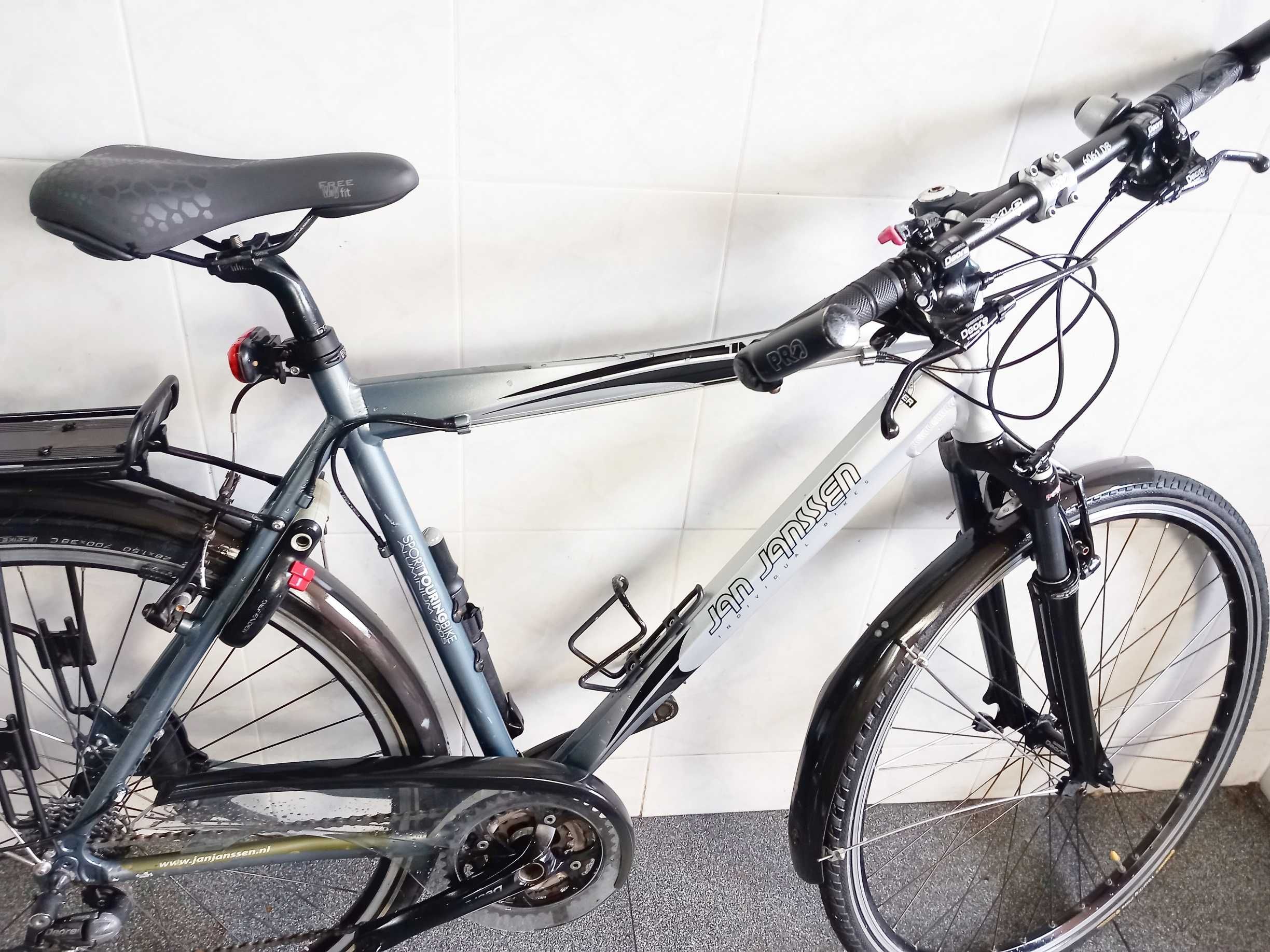 Rower JAN JANSSEN impress sport touring 28"