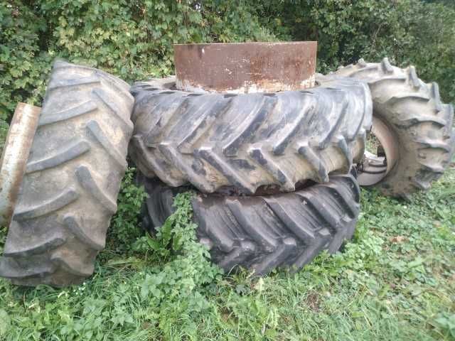 koła opony bliźniacze 580/70r42