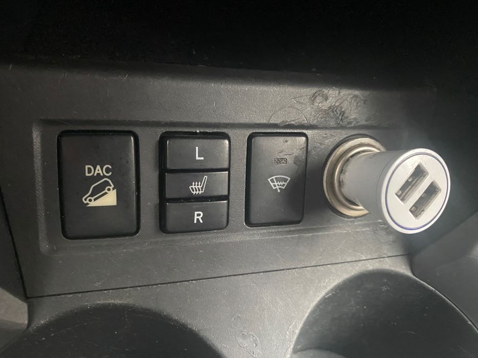 Продам Тойоту Рав 4 2007 рік автомат