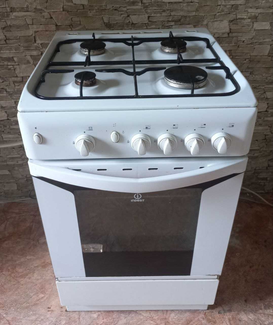 Indesit K1G21 газова плита