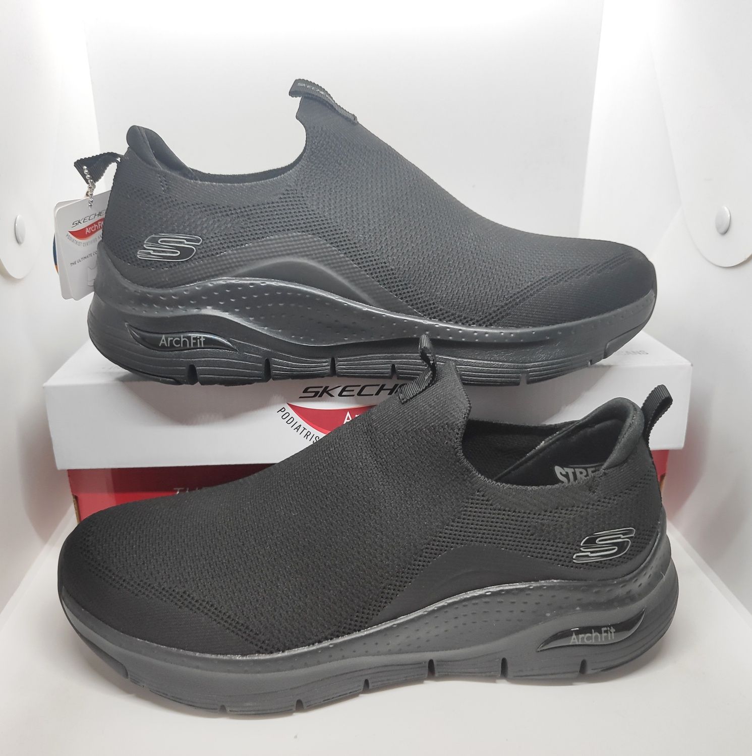 Стрейч 28 28,5 29см кроссовки слипоны Skechers Arch Fit оригинал