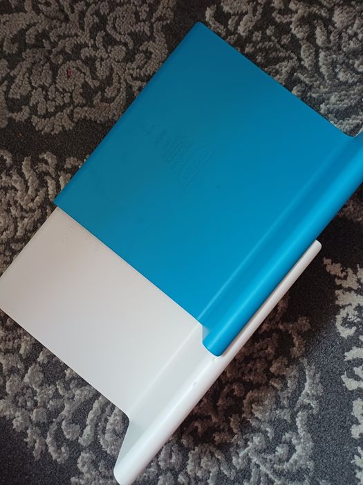 Підставка для планшета