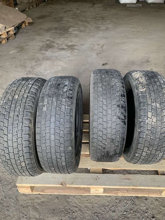 Шини 225/65 R17.