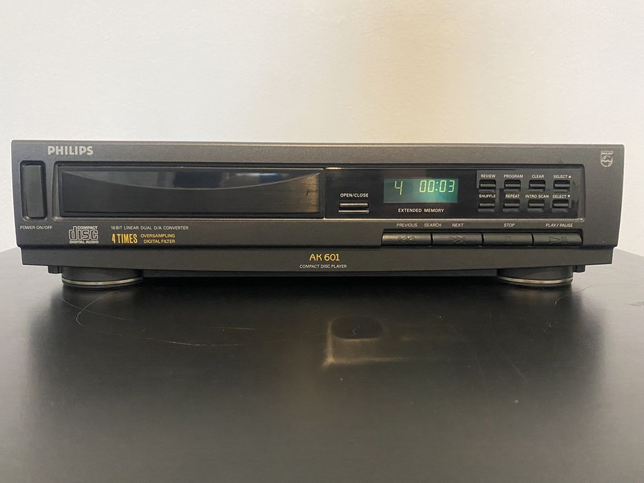 CD програвач Philips AK601