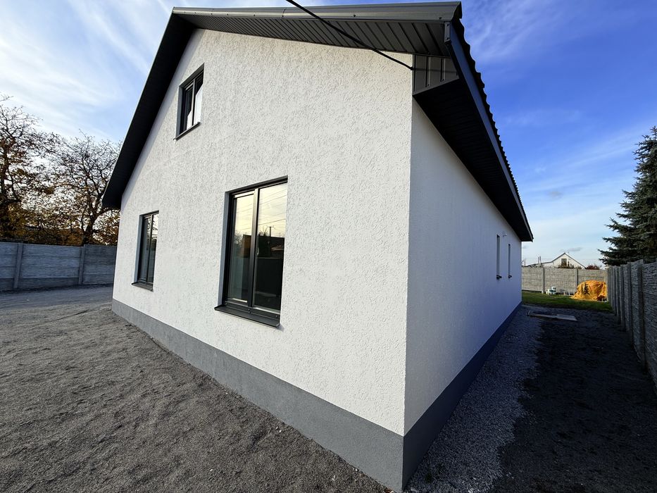 Продам новострой в центре Подгородного можно под Э Оселю !!! ( С )