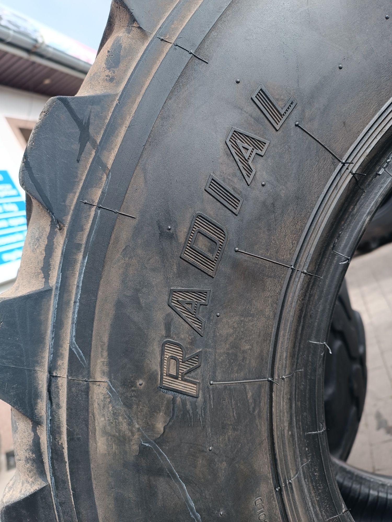 365/70R18 Mitas EM-01 Radial