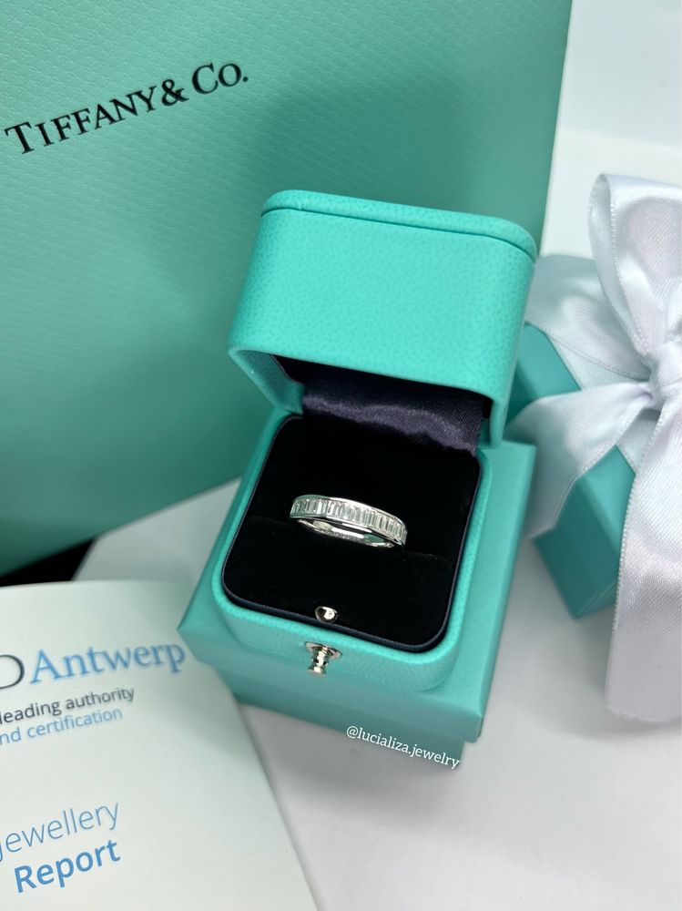 Золотое кольцо дорожка в стиле Tiffany c бриллиантами 2.98ct