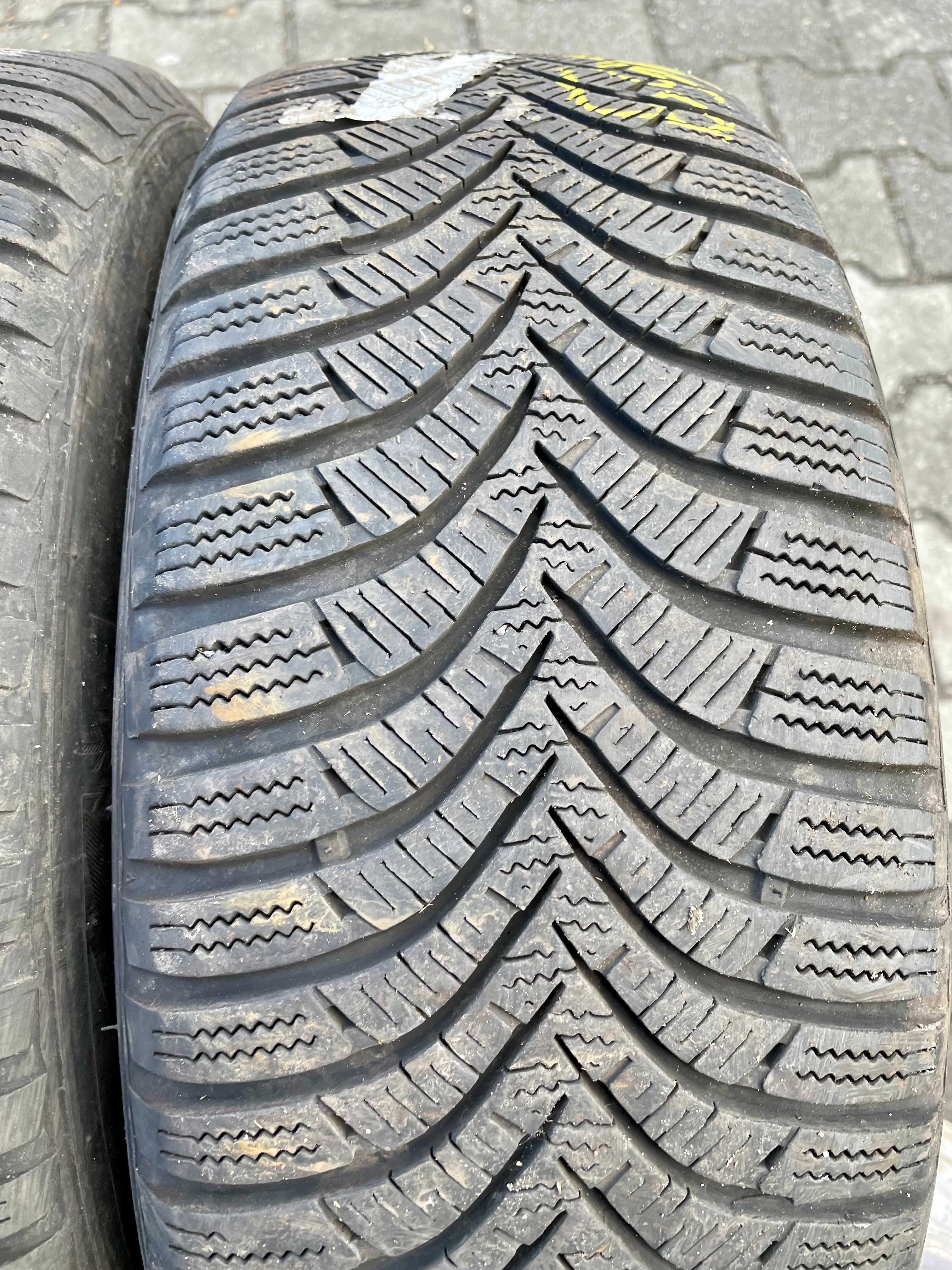 2x Hankook Winter I*cept RS2 195/60 R15 88H / 3169