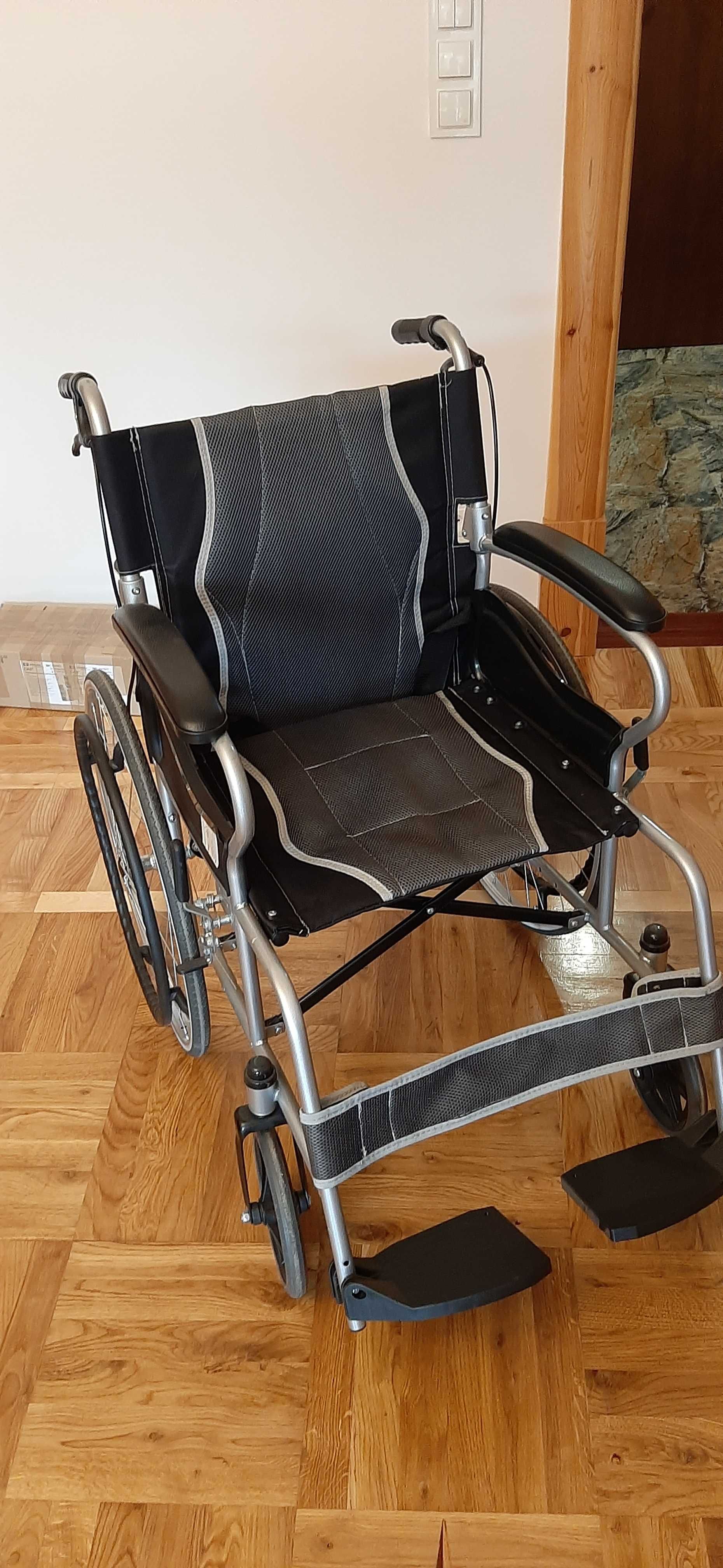 Sprzedam wózek dla osób niepełnosprawnych