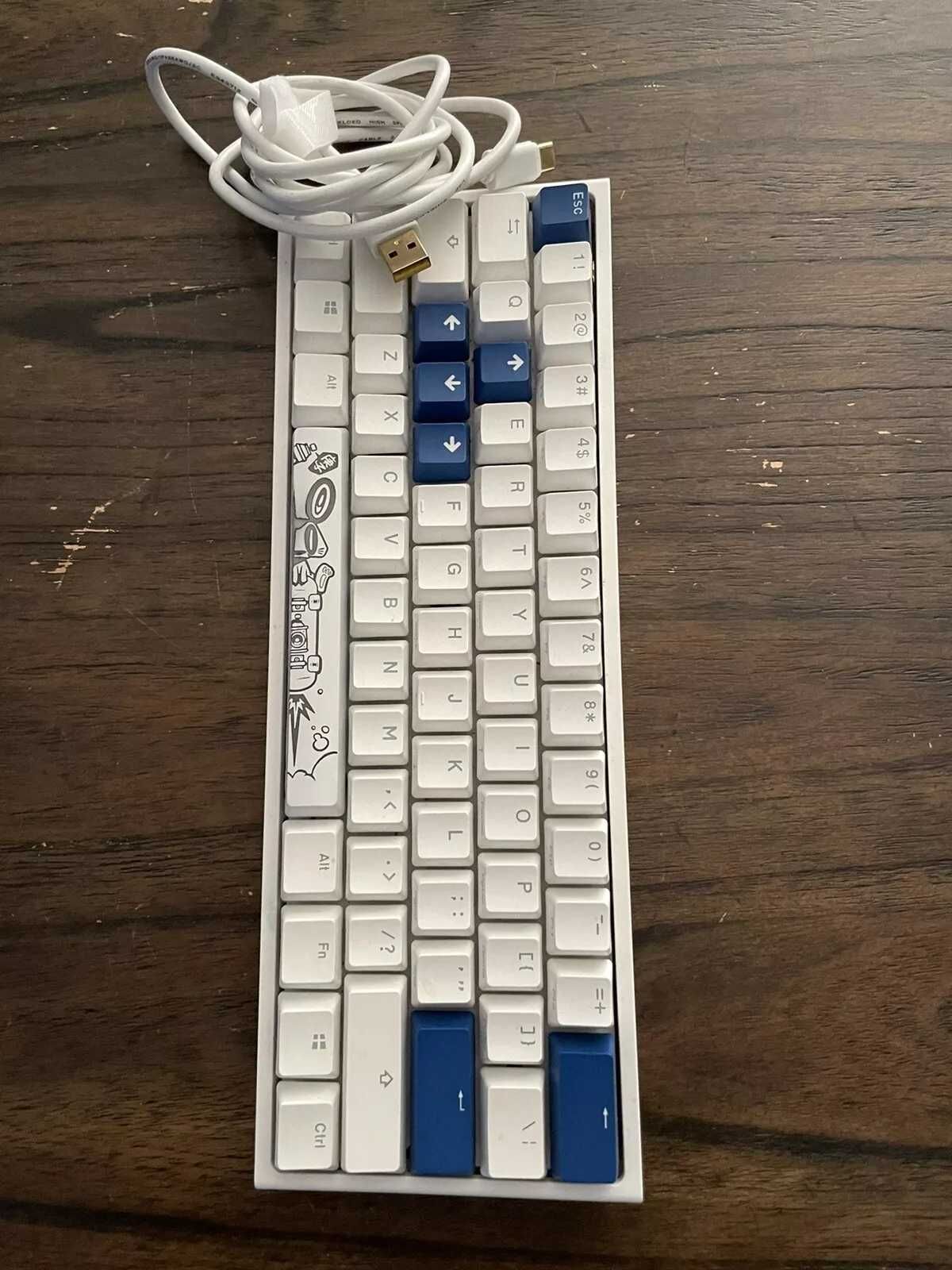 ducky one 2 mini pure white blue switches