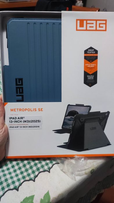 Capa UAG para iPad Air 13 inch M3 2025