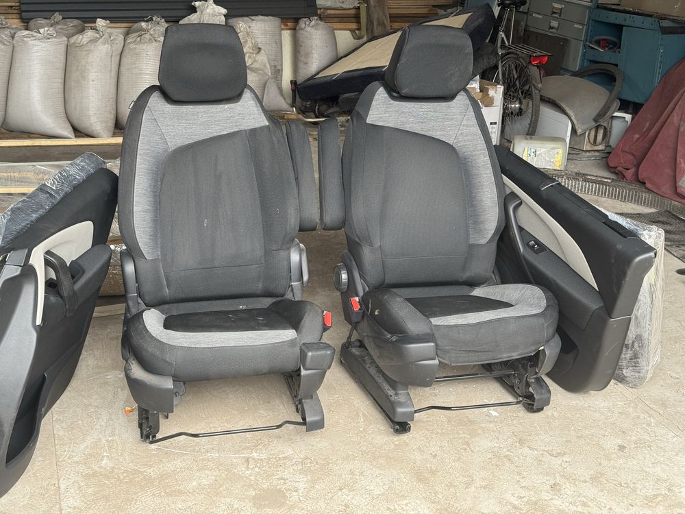 Передні сидіння,Citroen Picasso spets tyr