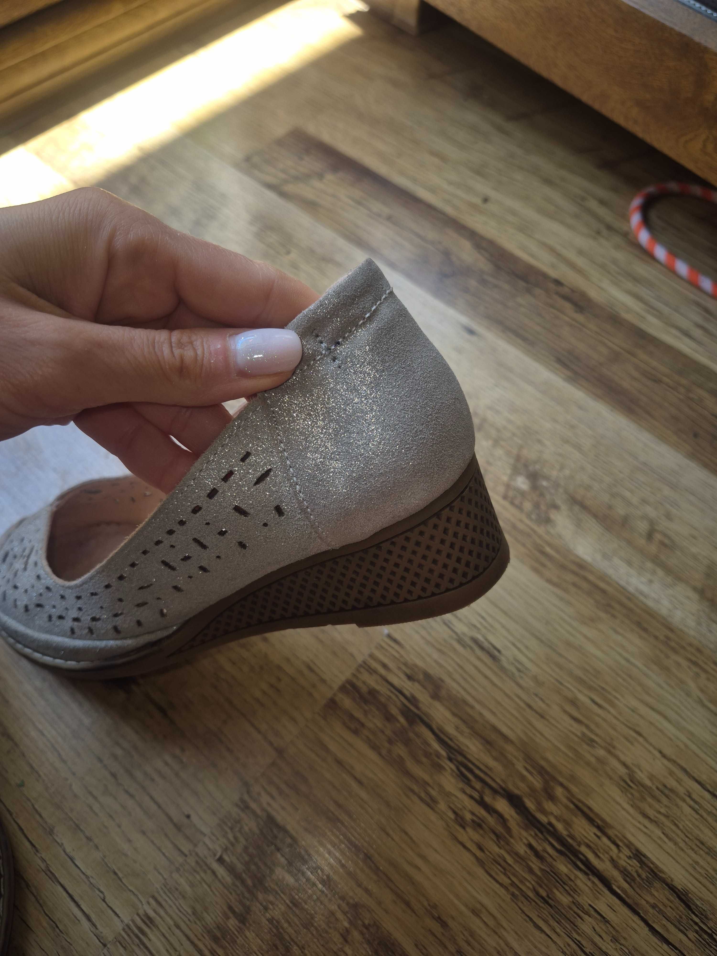 Damakie buty Flippo Comfort line rozm.38