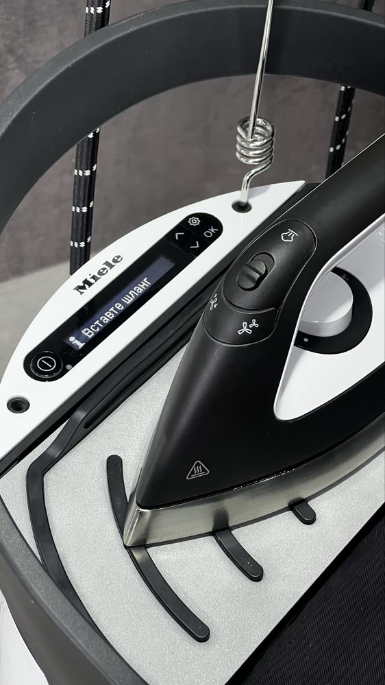 Прасувальна система Miele B 3847 ПОВНИЙ КОМПЛЕКТ ідеал