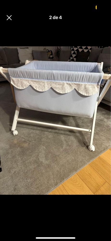Mini berço com rodas