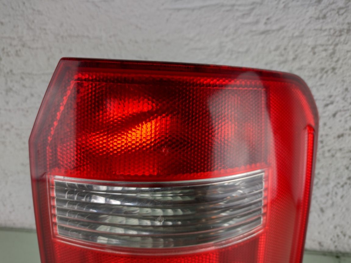 Audi a2 lampa prawy tył oryginał wkład Europa kompletna wysyłka OLX