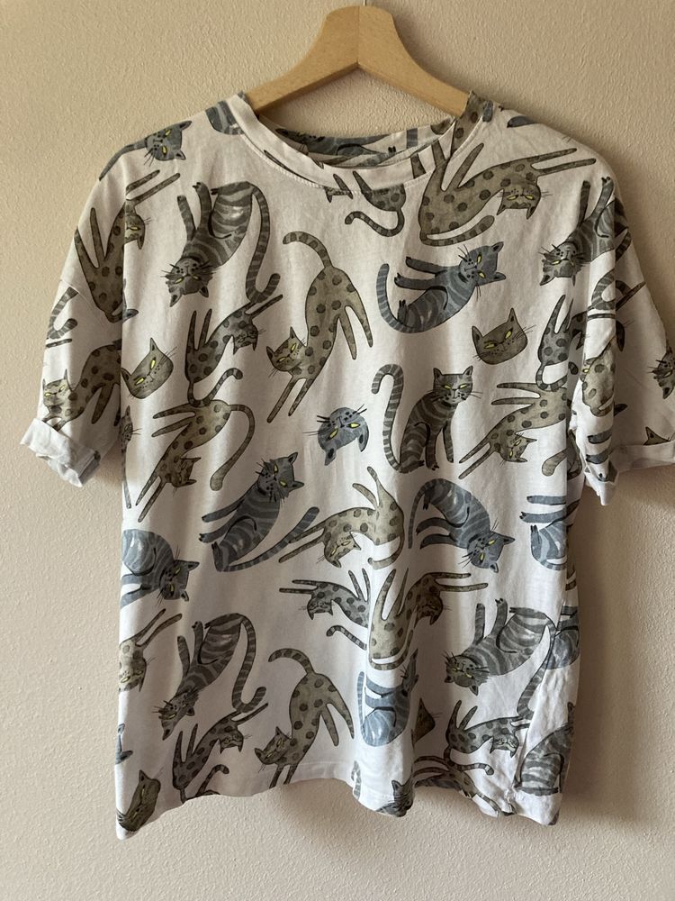 Koszulka w koty oversize S