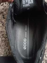 Спортивные туфли"ECCO"
