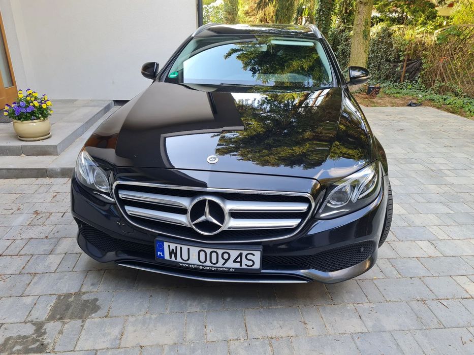 Mercedes-Benz Klasa E Mercedes W213 Listopad 2017 Bezwypadkowy 1-szy właściciel w Polsce
