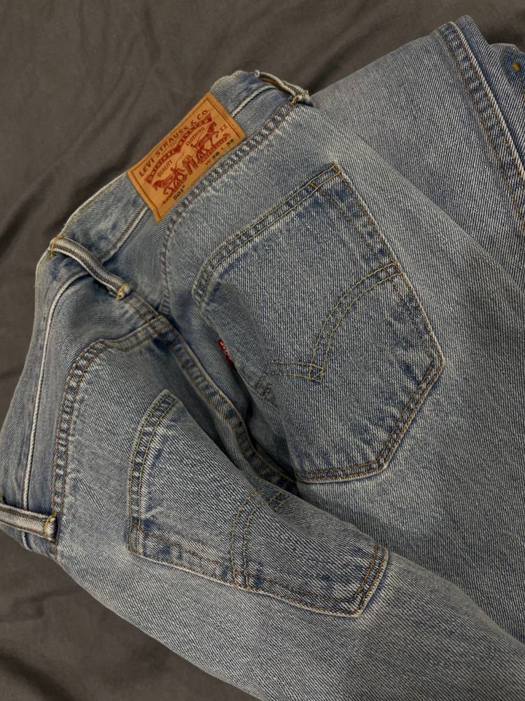 Джинсы Levi’s 501