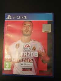 Gra FIFA 20 na PS4