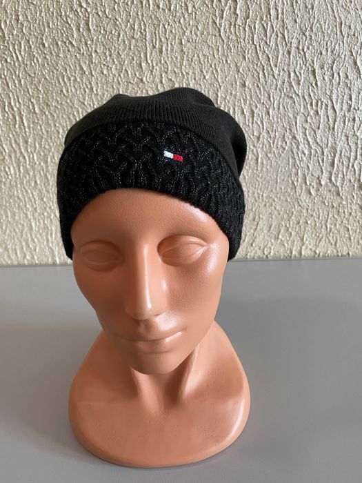 Czapka damska czarna Tommy Hilfiger