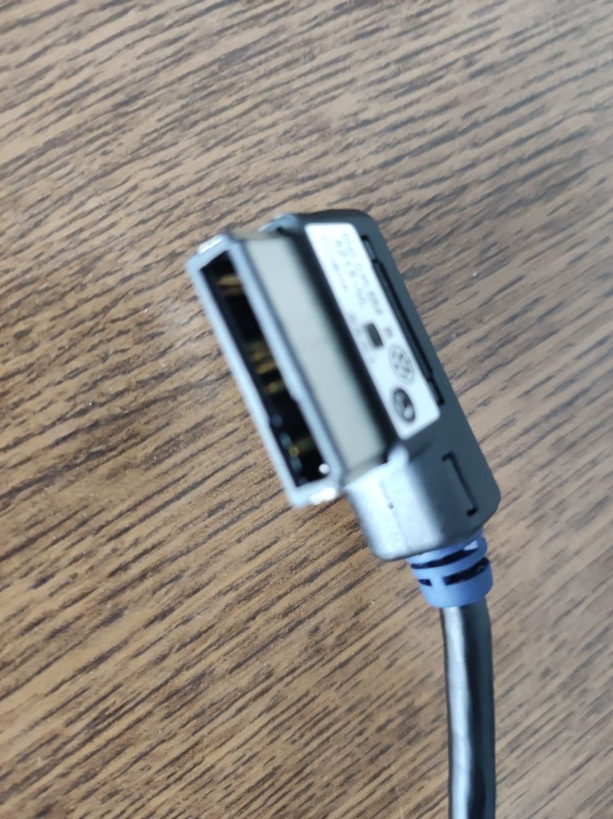 Łącze multimedialne adapter IPhone IPod  przewód