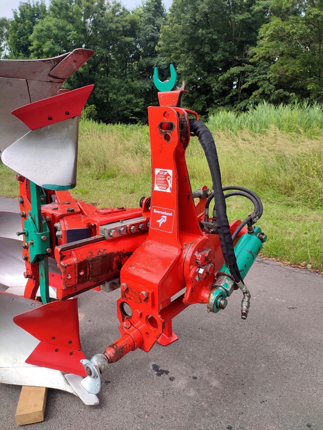Kverneland LD 100 pług 3 skibowy obrotowy vd lemken