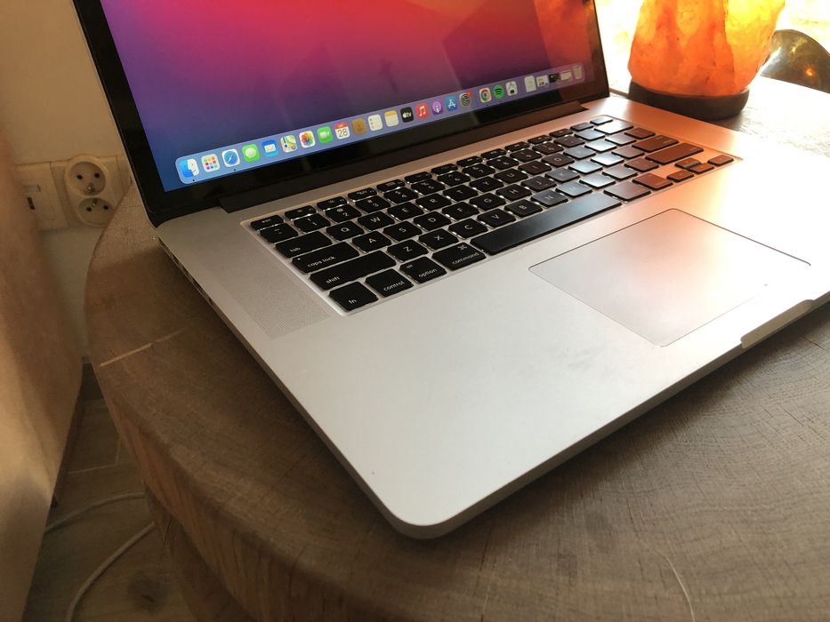 MacBook Pro 15 Retina i7 16gb ram 2016 jak nowy