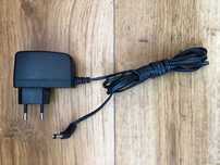 Zasilacz 5V 2500mA (2,5A) wtyk 5,5/2,1 mm, plus w środku