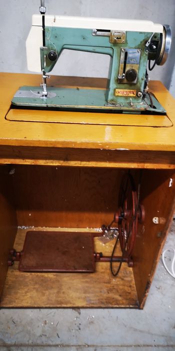 Do sprzedania maszyna do szycia odbiór osobisty